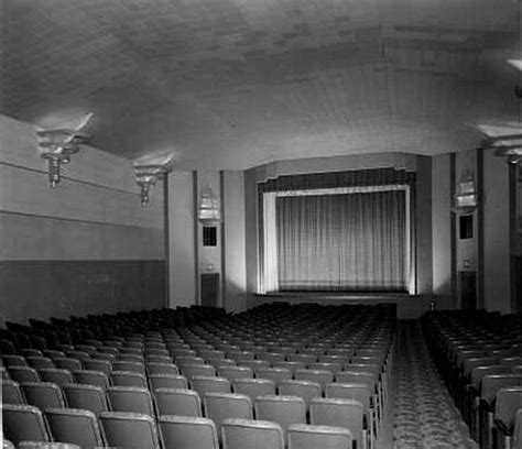 ely mn movie theatre.